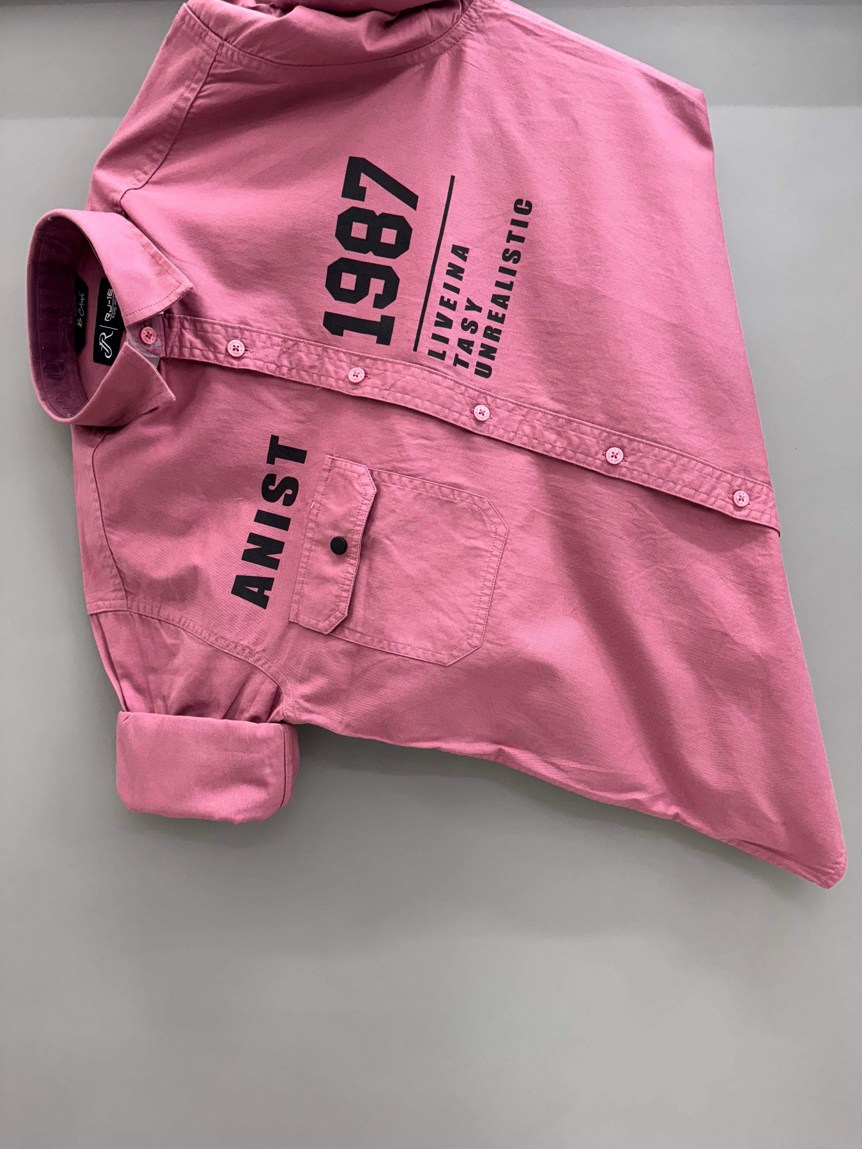 Flap pocket print shirt