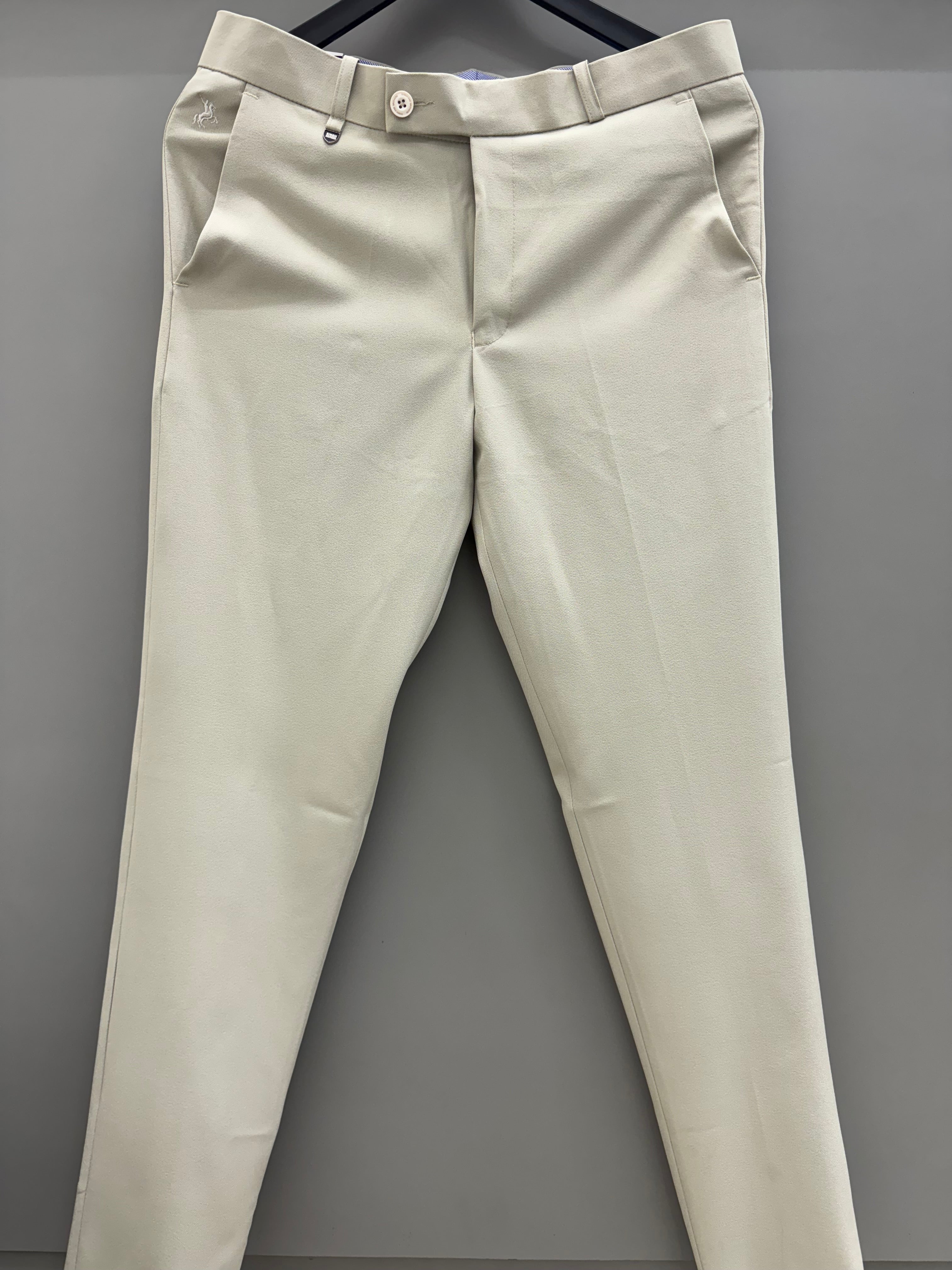 Formal Pant (light cream green)