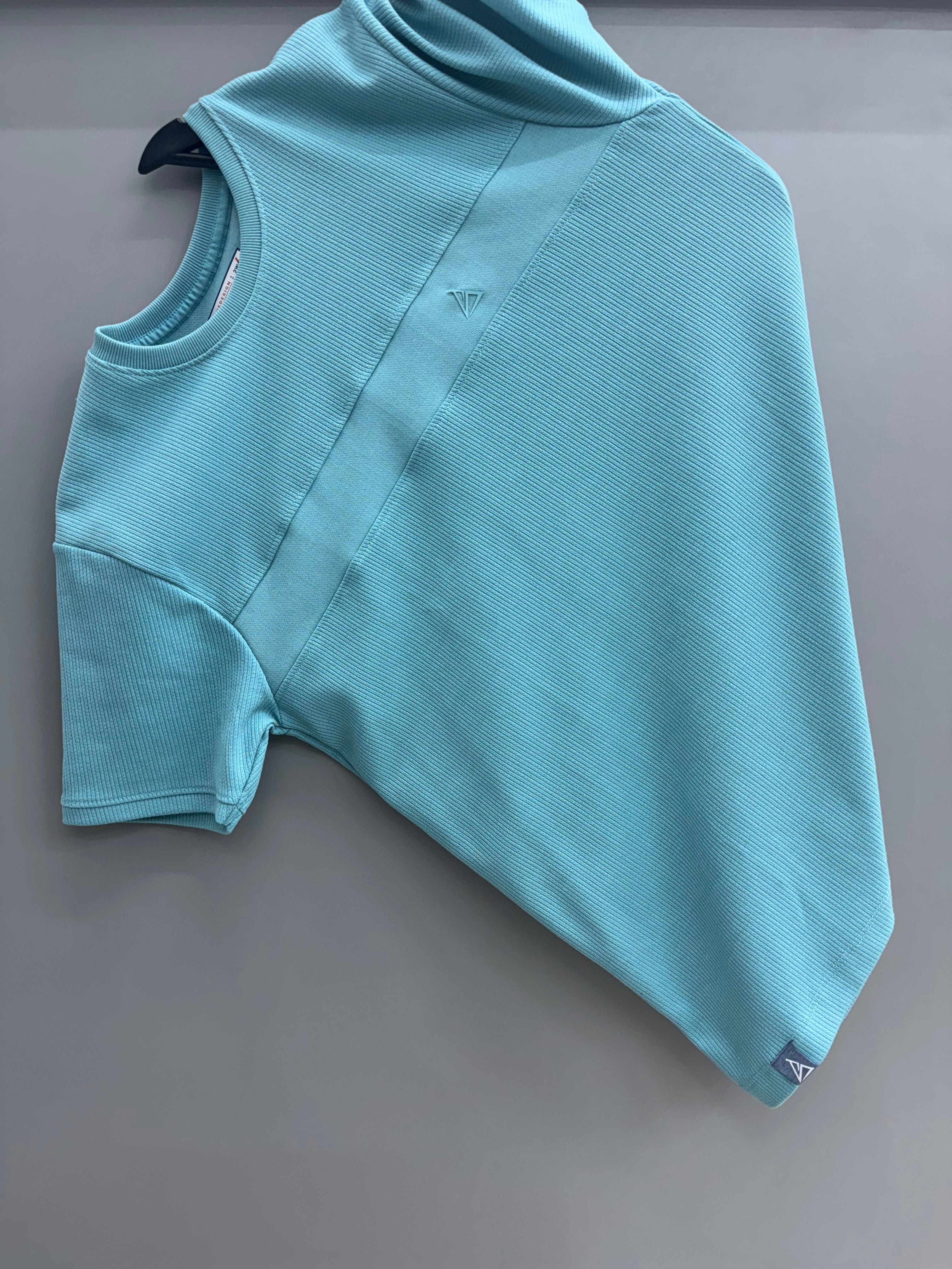 Round Neck T-shirts
