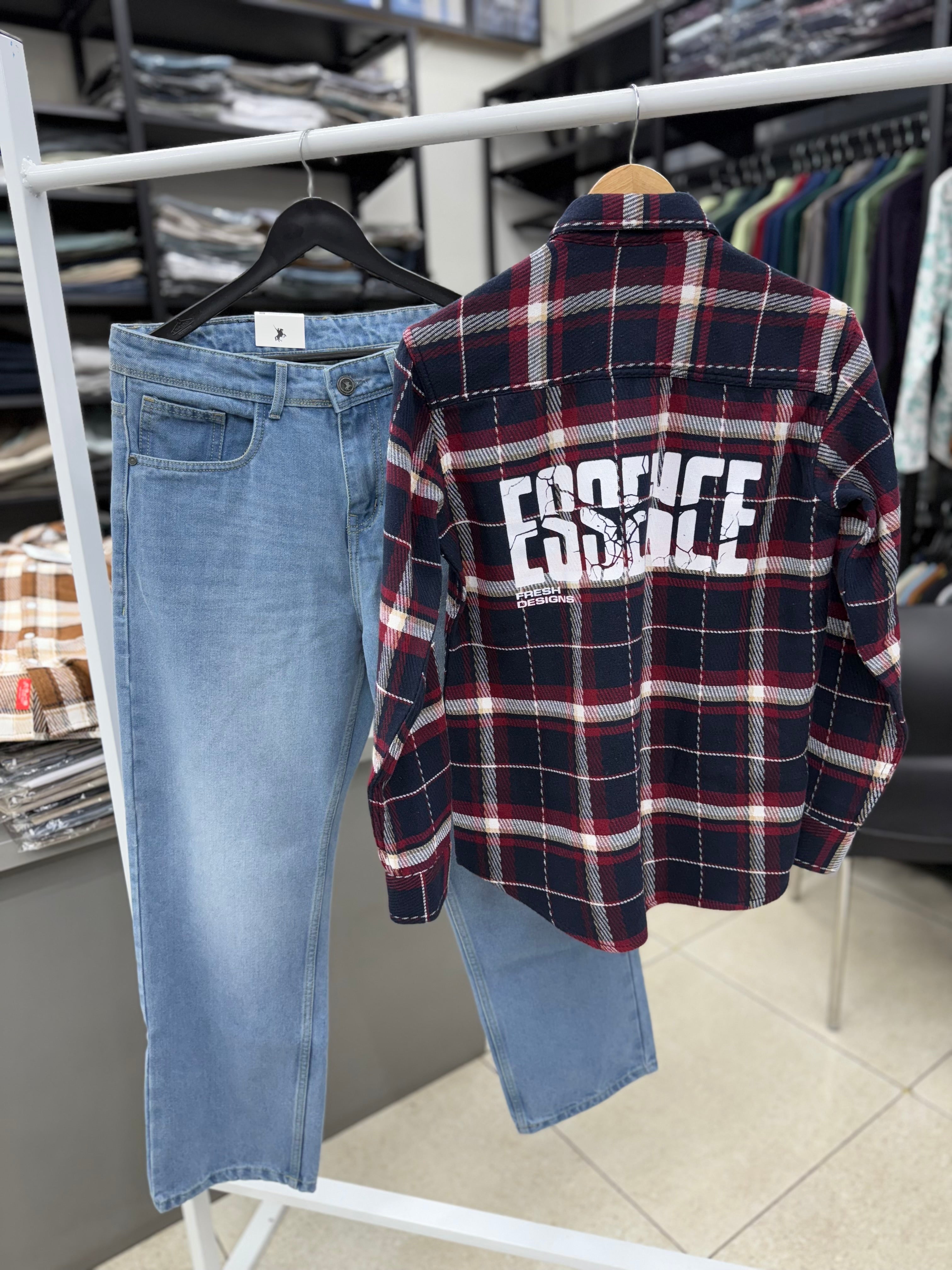 Check Shirt With baggy jeans