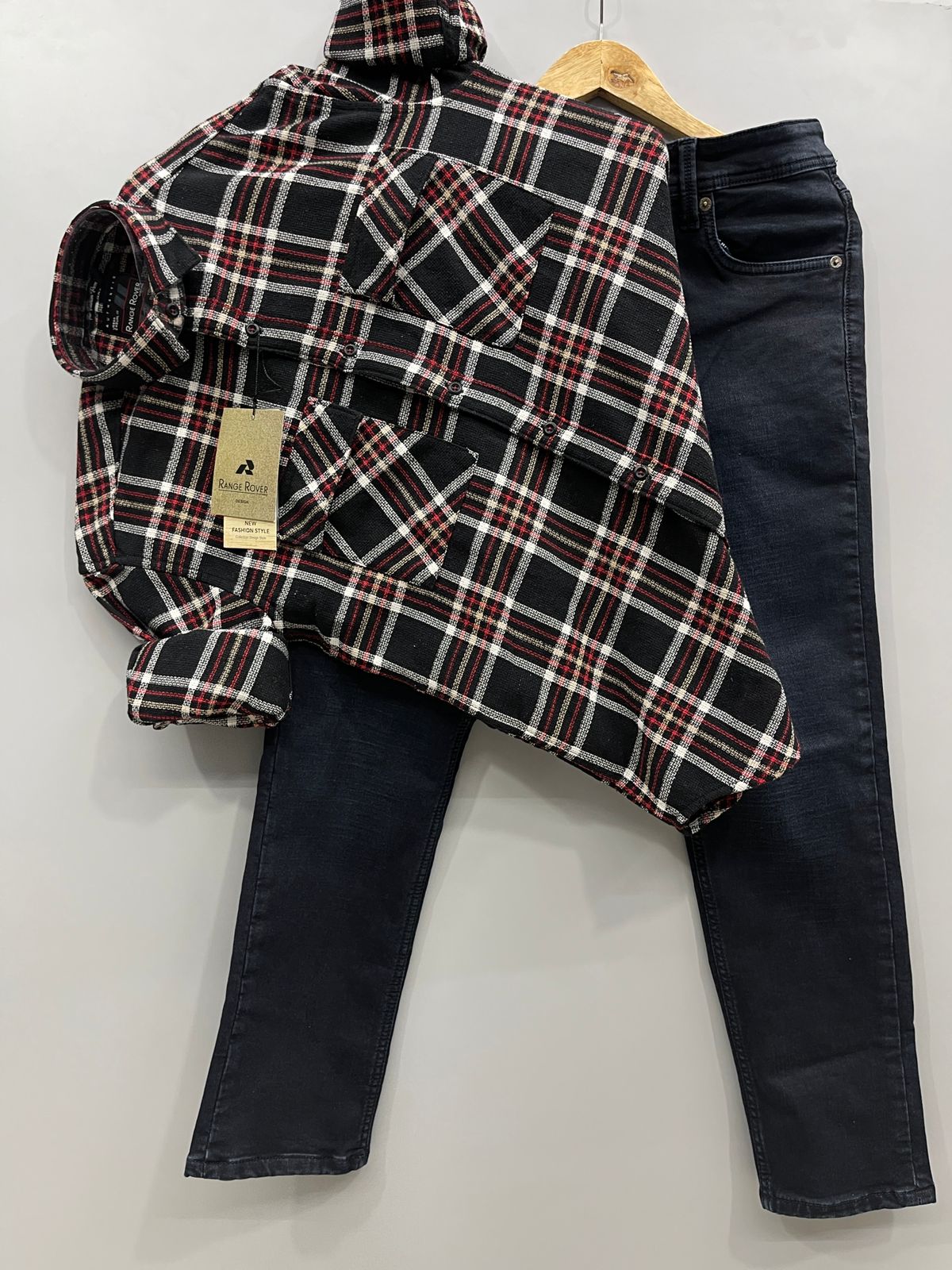 Double Pocket checks Shirt / With Jeans