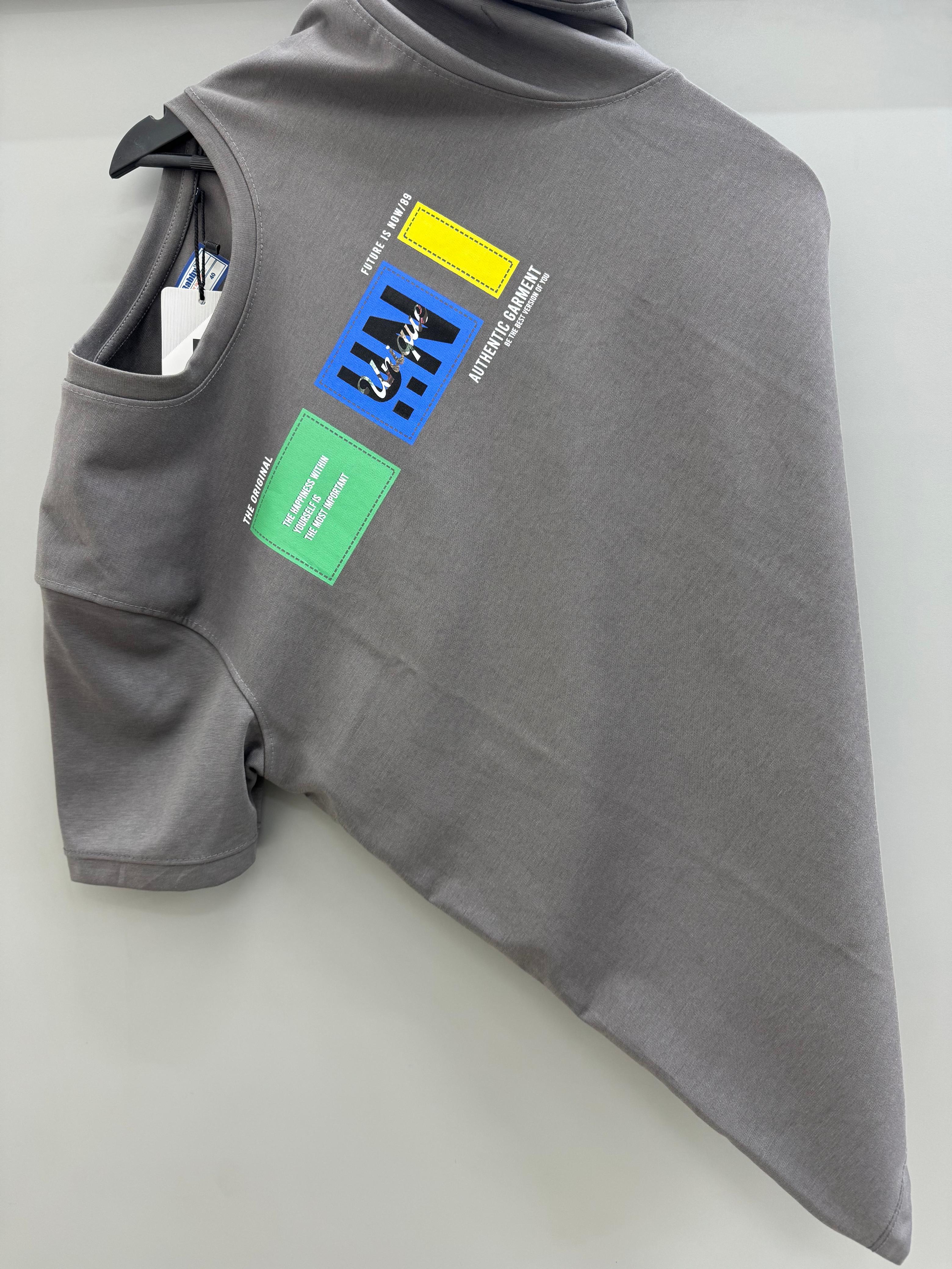 Round Neck dark grey T-shirts