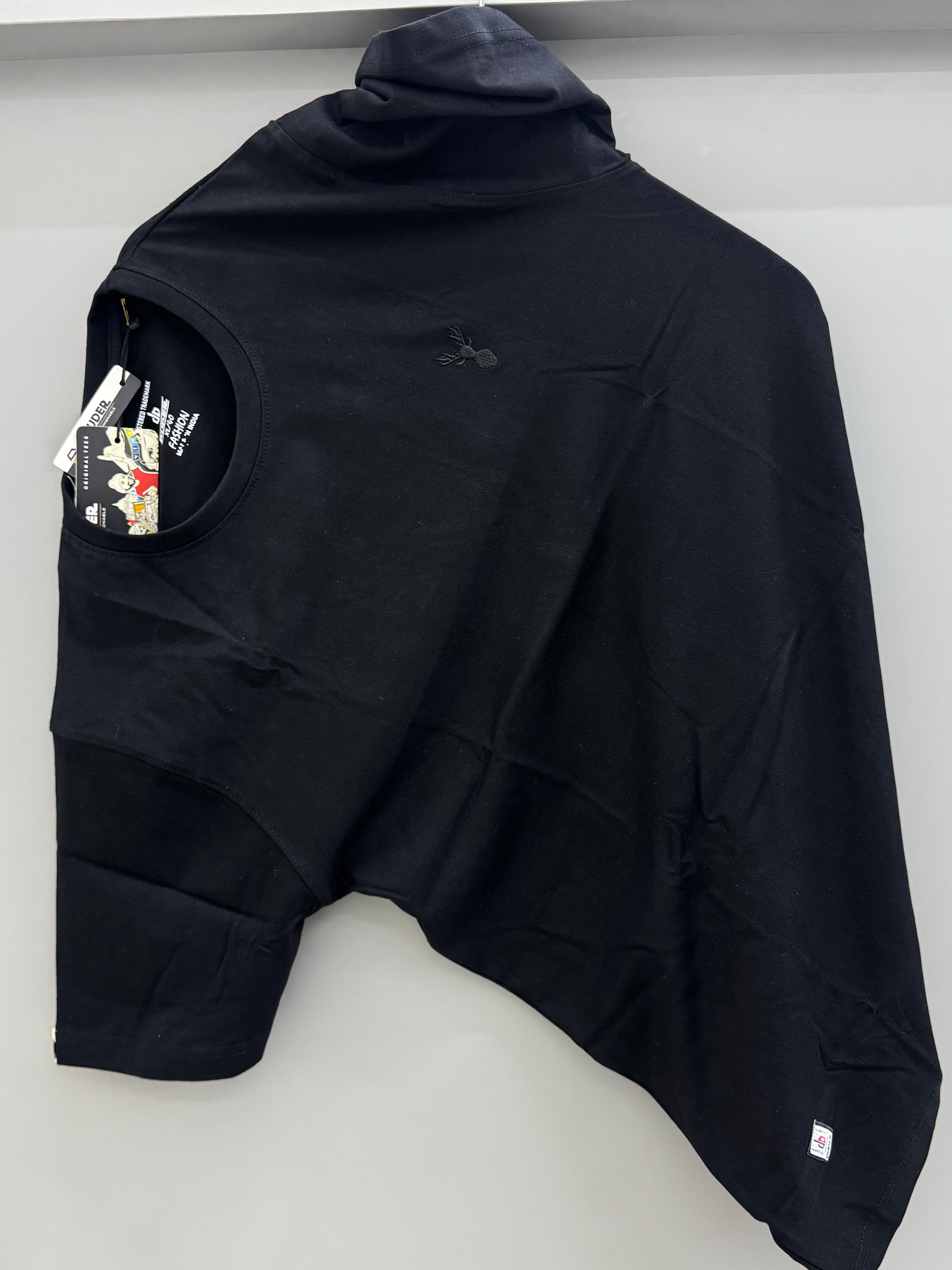 Round Neck black T-shirts