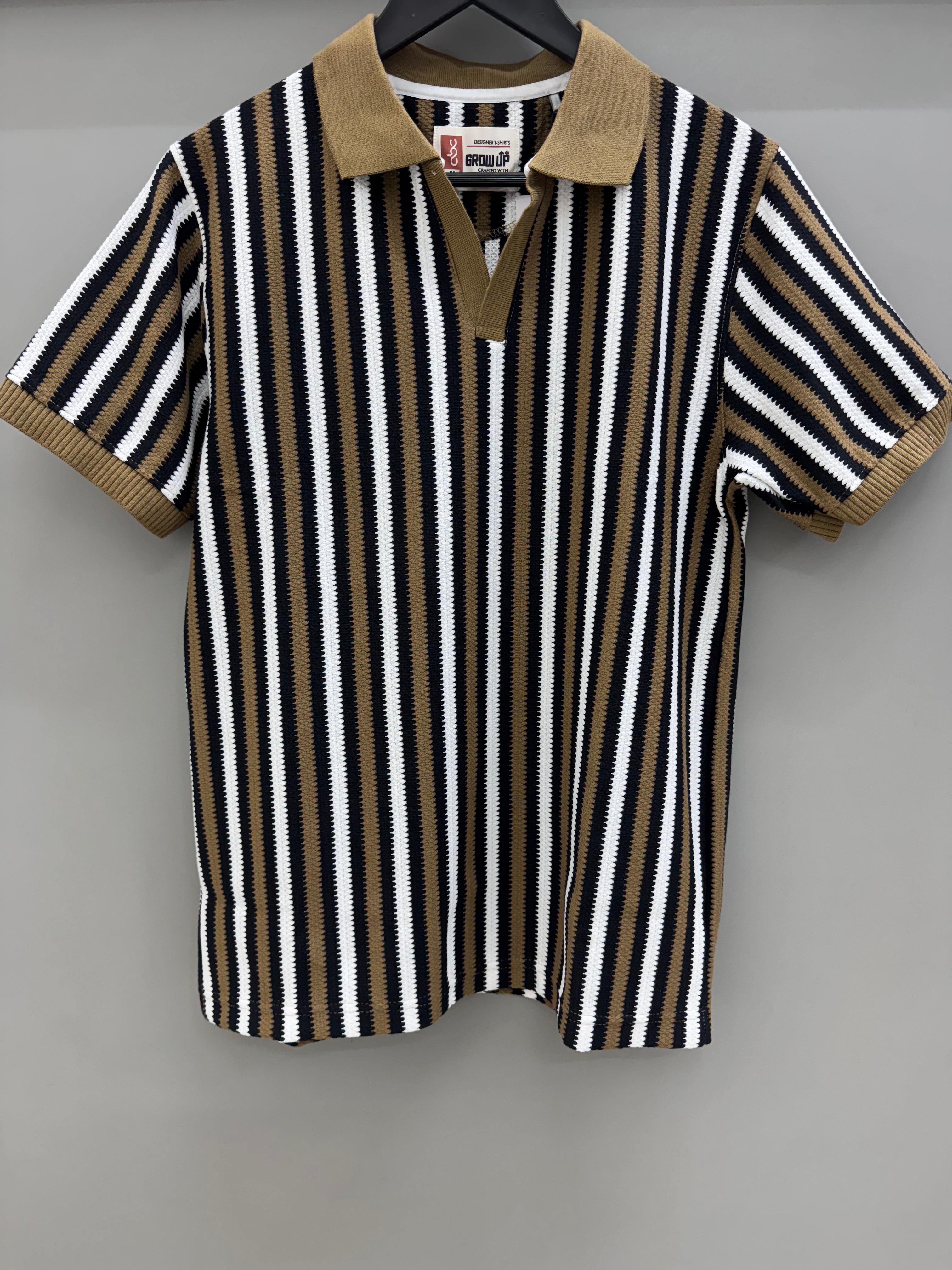 camel cream strip collar  H/S  T-shirts
