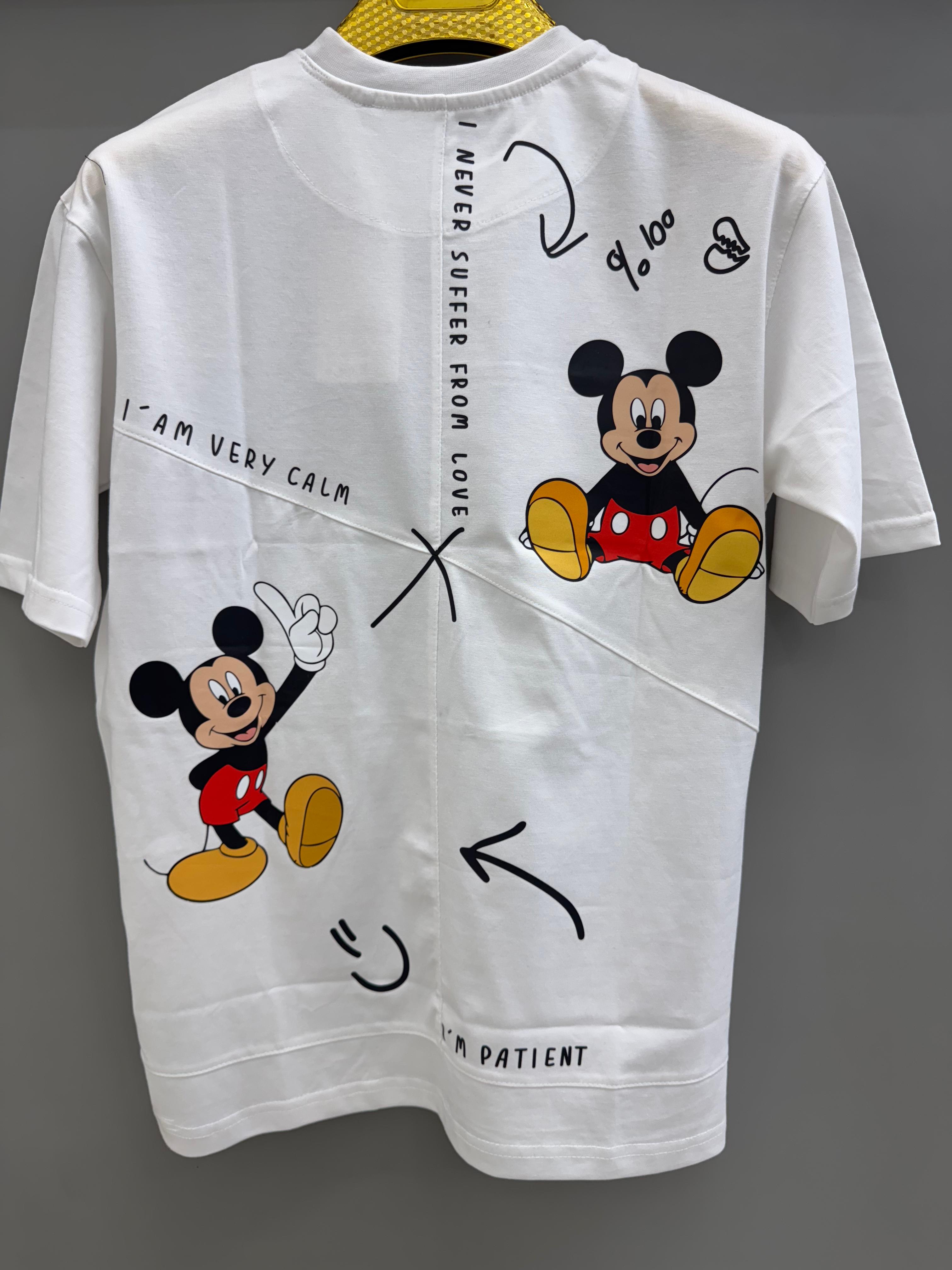 Round Neck white print T-shirts