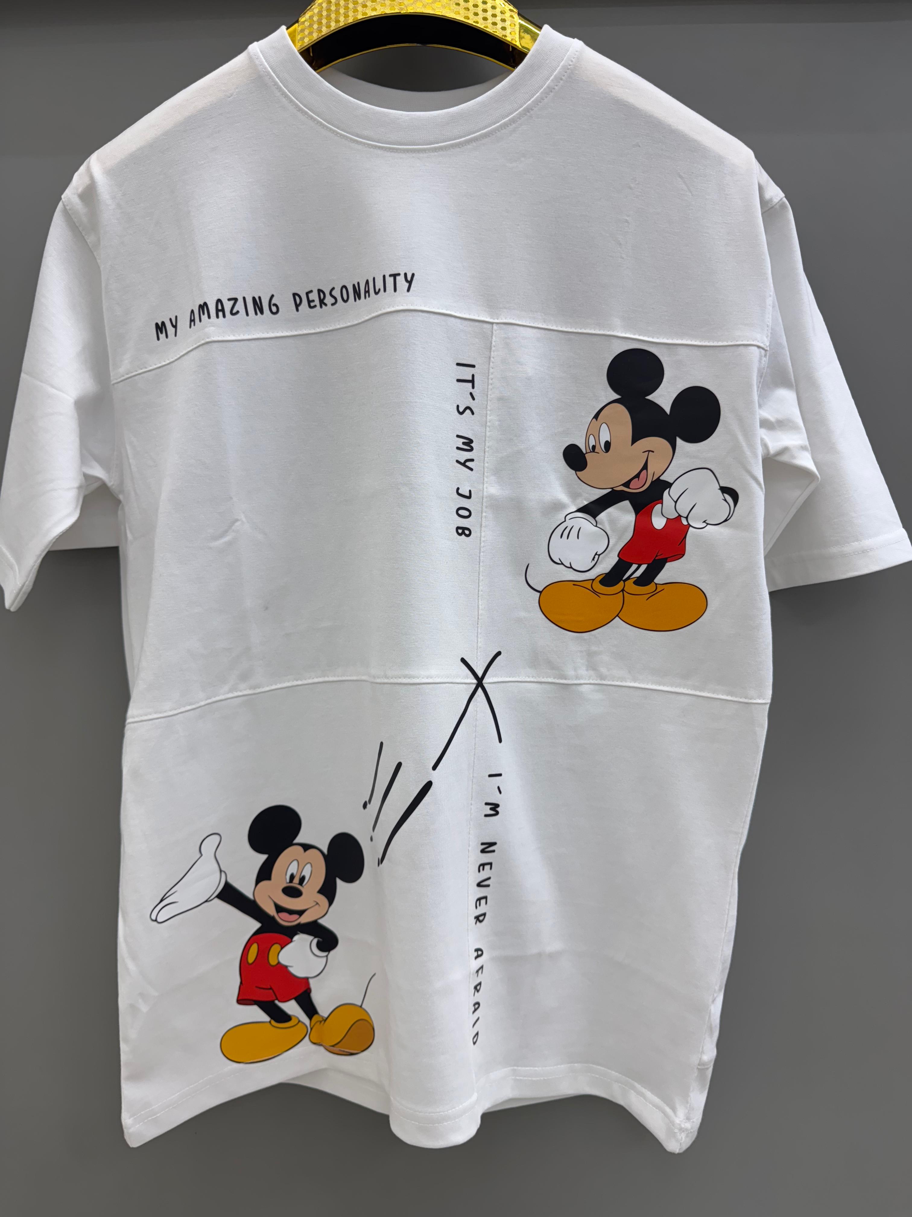 Round Neck white print T-shirts